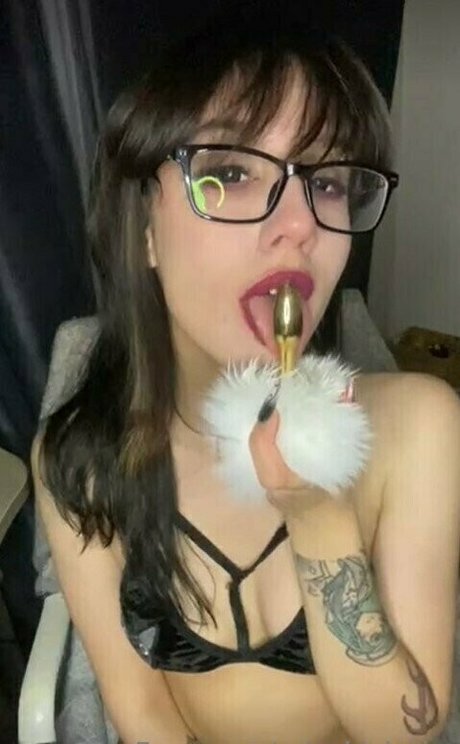 Nagie wyciekłe zdjęcie OnlyFans od Misakivirgin
