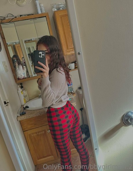 Nagie wyciekłe zdjęcie OnlyFans od Bbygirlmari2