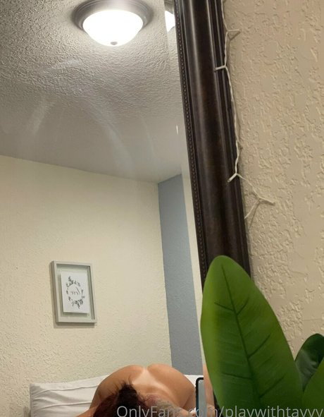 Nagie wyciekłe zdjęcie OnlyFans od Playwithtayyy