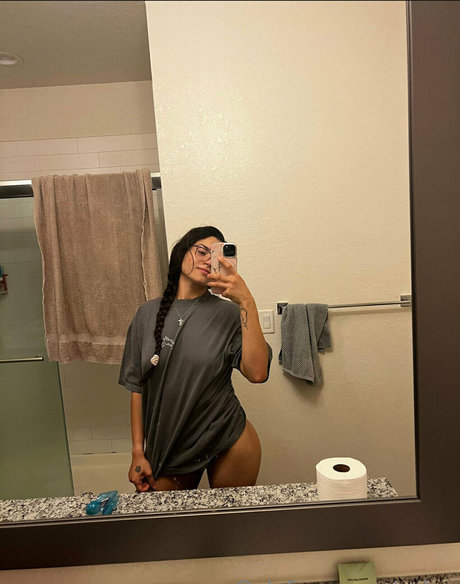 Nagie wyciekłe zdjęcie OnlyFans od Xxloy