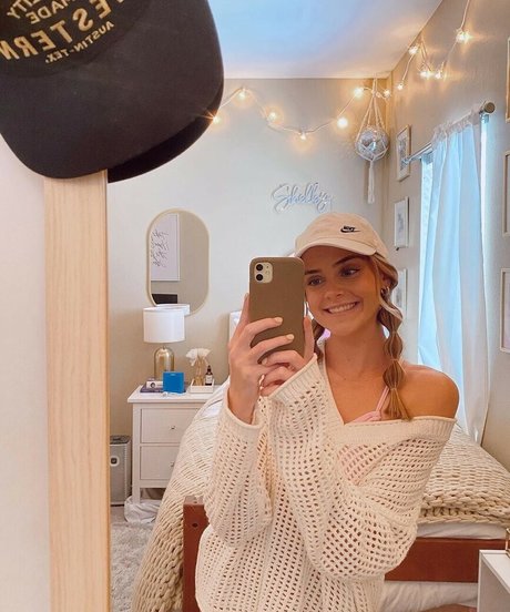 Nagie wyciekłe zdjęcie OnlyFans od Lauren Mae