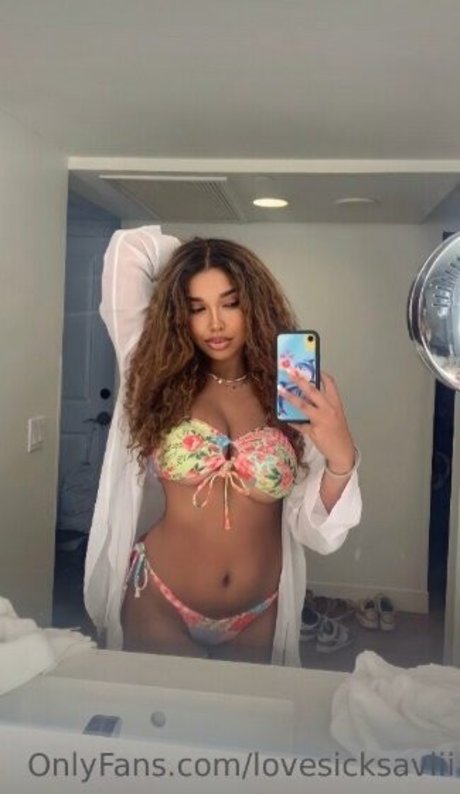 Nagie wyciekłe zdjęcie OnlyFans od Lovesicksavii