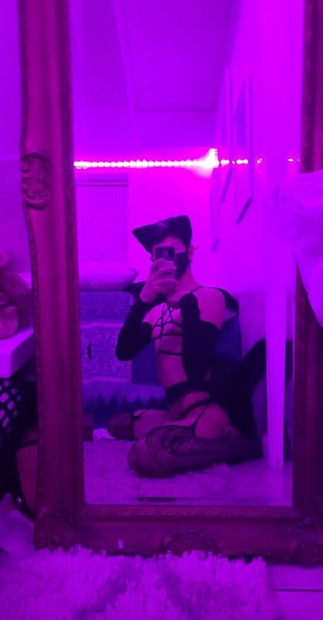 Nagie wyciekłe zdjęcie OnlyFans od Twinku