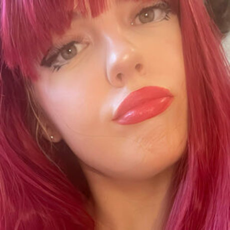 Nagie wyciekłe zdjęcie OnlyFans od Charlottesmess