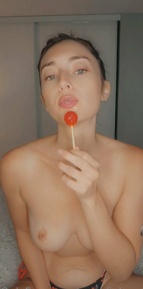 Nagie wyciekłe zdjęcie OnlyFans od Maddielynnfree