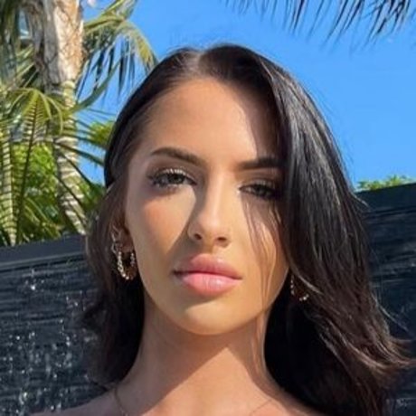 Nagie wyciekłe zdjęcie OnlyFans od Avebabes