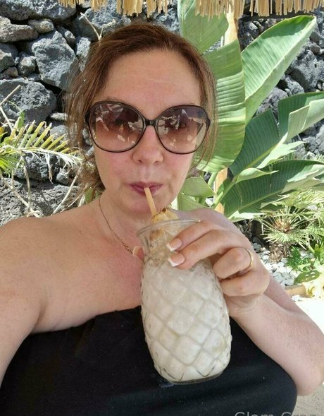 Nagie wyciekłe zdjęcie OnlyFans od Glamgran56
