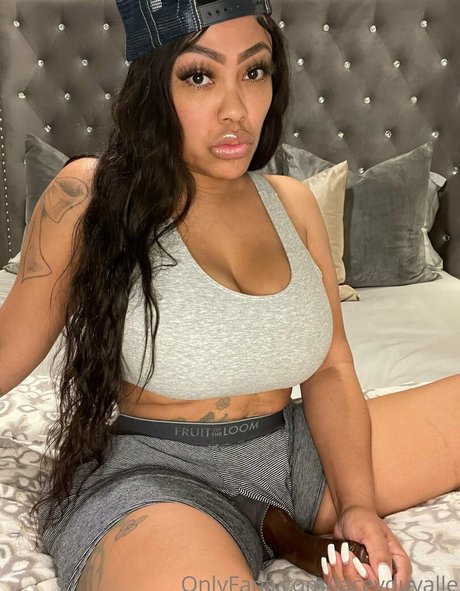 Laceyduvalle