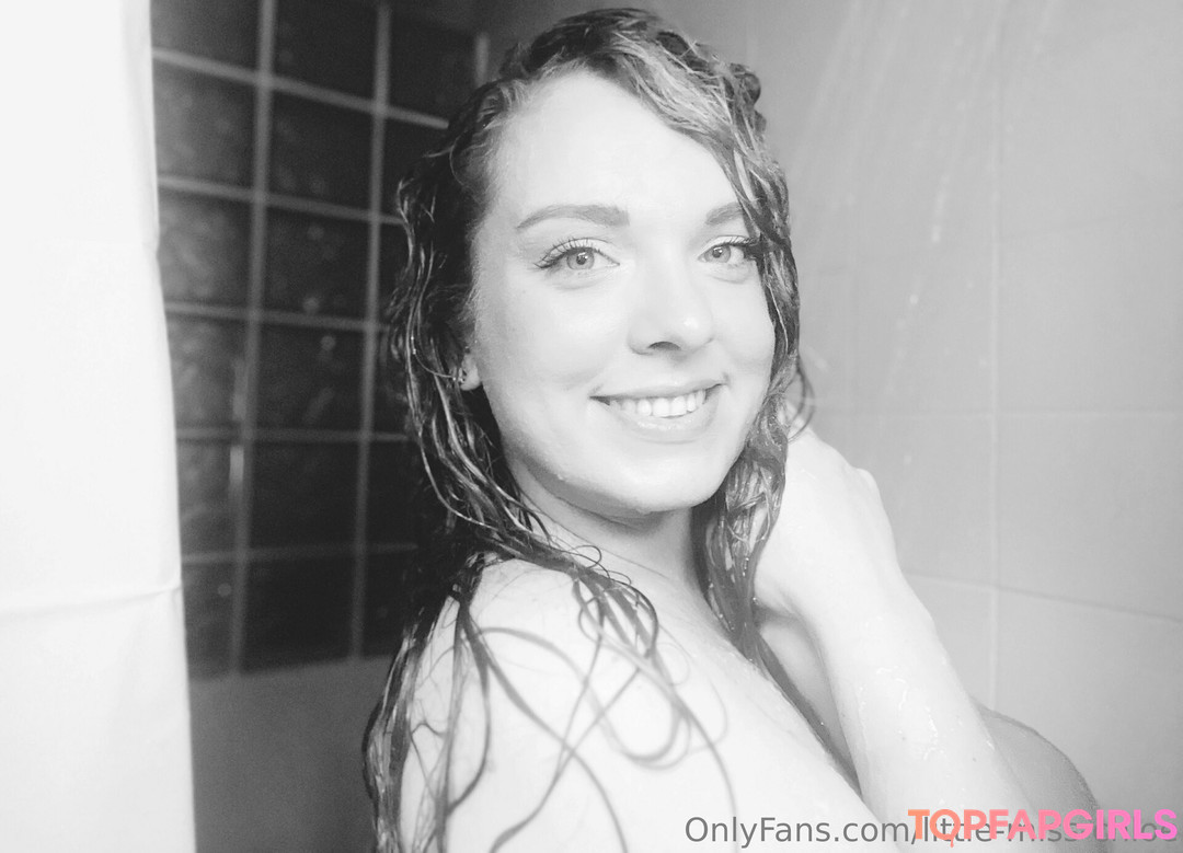 Nagie wyciekłe zdjęcie OnlyFans od Littlemisschloe #122 Nagie wyciekłe zdjęcie OnlyFans od Littlemisschloe #122