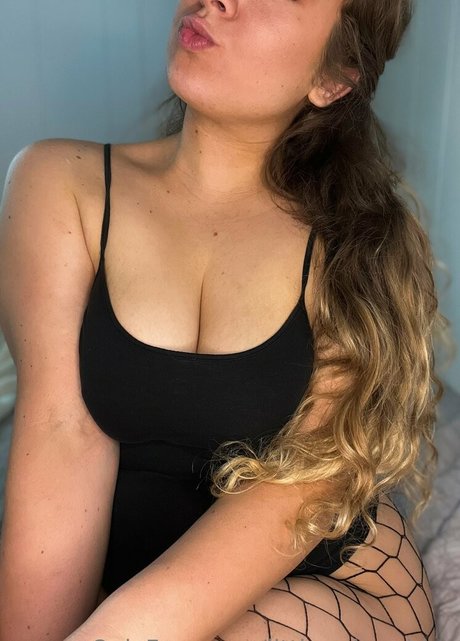 Nagie wyciekłe zdjęcie OnlyFans od Littlemisschloe