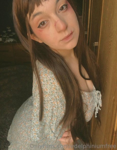 Nagie wyciekłe zdjęcie OnlyFans od Edelphiniumfree