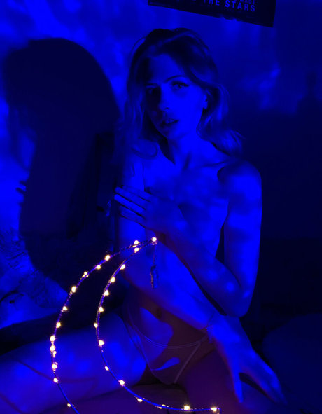 Nagie wyciekłe zdjęcie OnlyFans od Cookiecumbz