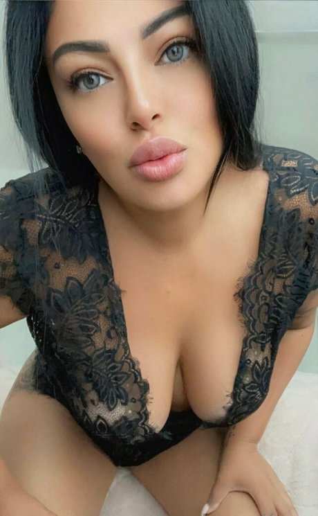 Nagie wyciekłe zdjęcie OnlyFans od Thickbaddiejenna