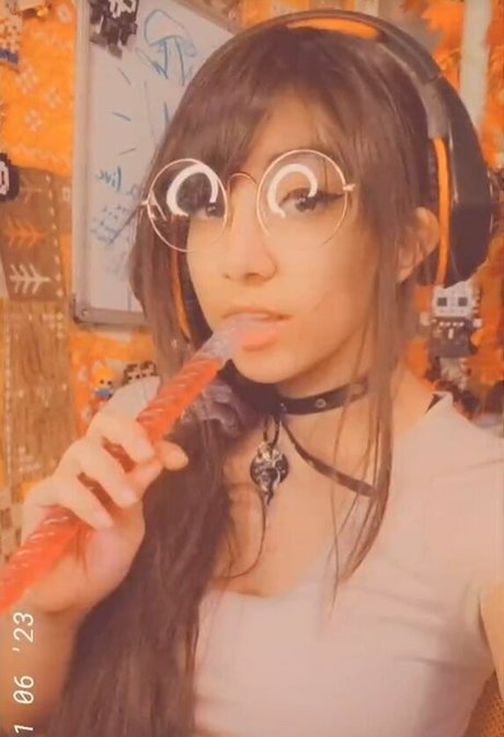 Nagie wyciekłe zdjęcie OnlyFans od Crowpocrypha