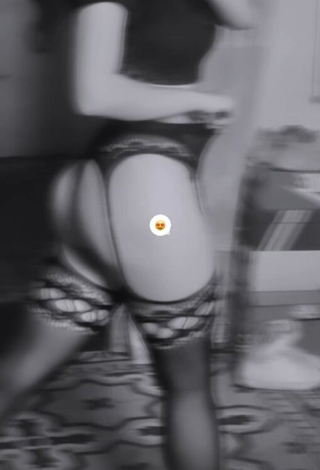 Nagie wyciekłe zdjęcie OnlyFans od Eternajud