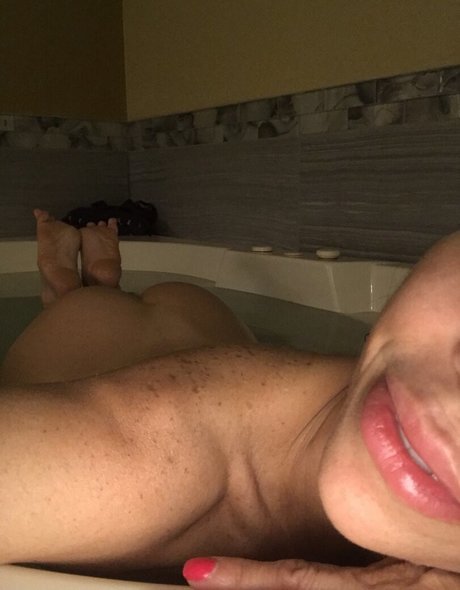 Nagie wyciekłe zdjęcie OnlyFans od Alexis Fawk