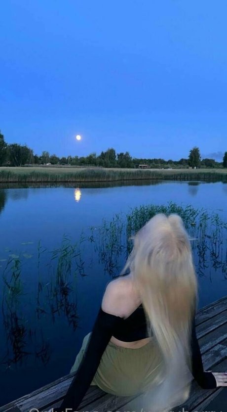 Nagie wyciekłe zdjęcie OnlyFans od Weryberry