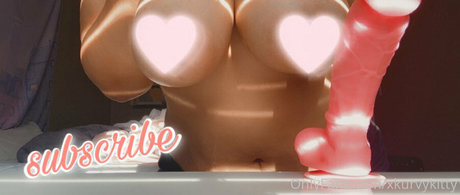 Nagie wyciekłe zdjęcie OnlyFans od Xkurvykittyfree