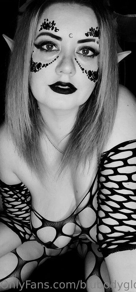Nagie wyciekłe zdjęcie OnlyFans od Blubodygloss
