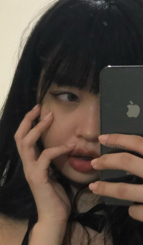 Nagie wyciekłe zdjęcie OnlyFans od Kurixtee