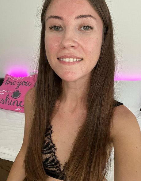 Elina_re_vip