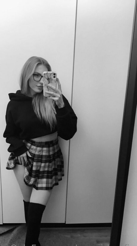 Nagie wyciekłe zdjęcie OnlyFans od Swegirlmafia