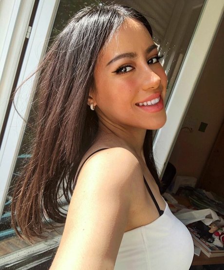 Nagie wyciekłe zdjęcie OnlyFans od Kaellyn