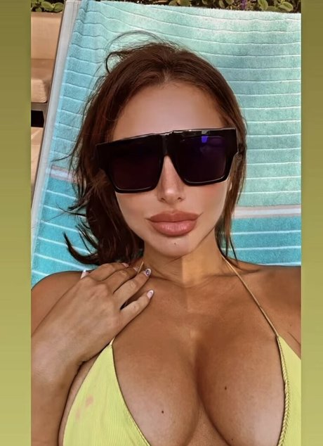 Nagie wyciekłe zdjęcie OnlyFans od Katherine Eftekhari