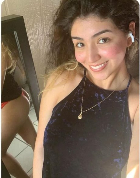 Nagie wyciekłe zdjęcie OnlyFans od Kristalqr