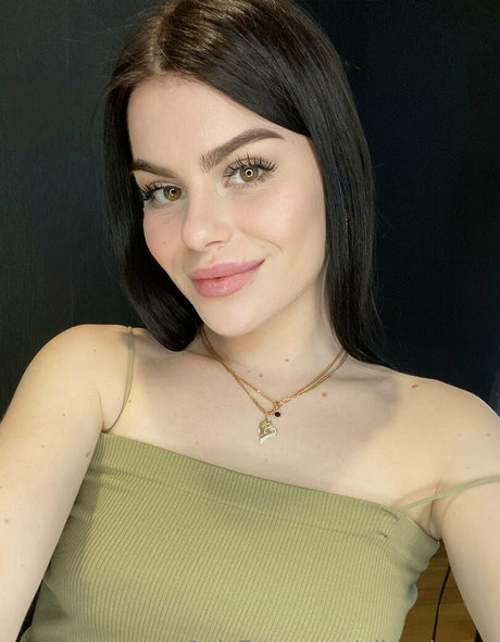 Nagie wyciekłe zdjęcie OnlyFans od Nikadream