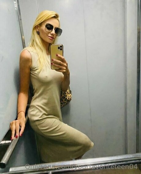 Nagie wyciekłe zdjęcie OnlyFans od Yourfavoriteteen04