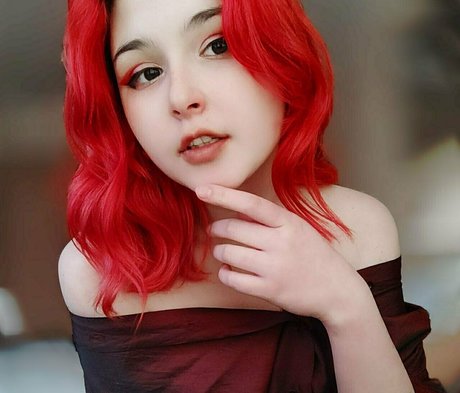 Nagie wyciekłe zdjęcie OnlyFans od Skarleeet