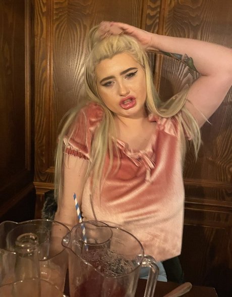 Nagie wyciekłe zdjęcie OnlyFans od Shiofficialxox