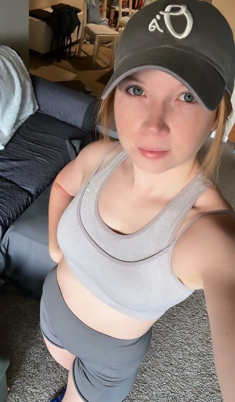 Nagie wyciekłe zdjęcie OnlyFans od Peachy Noel