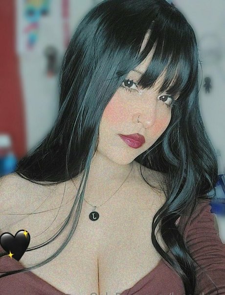 Nagie wyciekłe zdjęcie OnlyFans od Lesadom