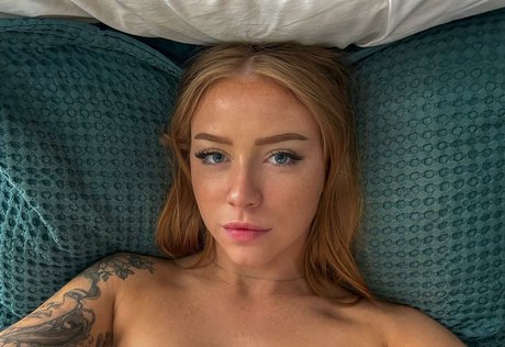 Nagie wyciekłe zdjęcie OnlyFans od Littlemissred