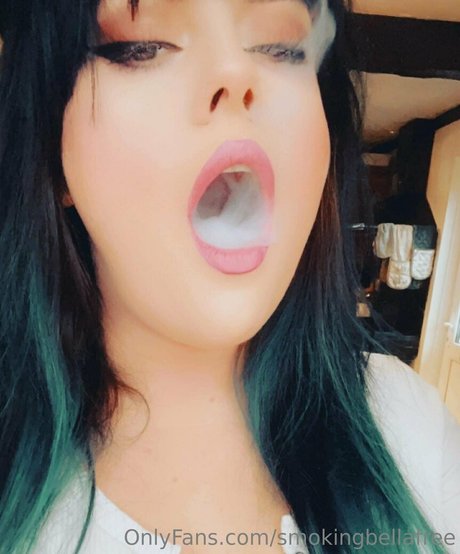 Nagie wyciekłe zdjęcie OnlyFans od Smokingbellafree