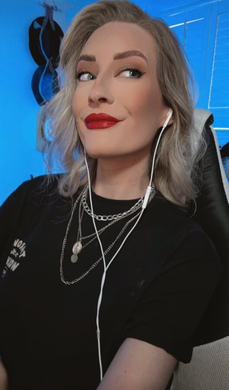 Nagie wyciekłe zdjęcie OnlyFans od Basicwitgirl