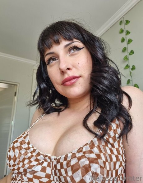 Nagie wyciekłe zdjęcie OnlyFans od Alyssawinter