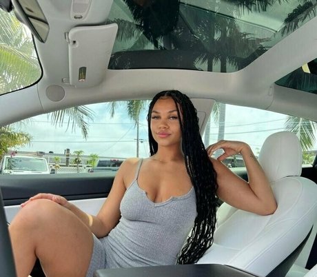 Nagie wyciekłe zdjęcie OnlyFans od Scorpioqueen18