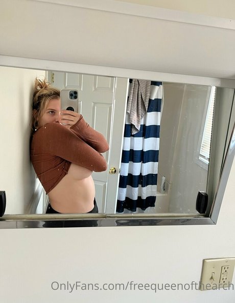 Nagie wyciekłe zdjęcie OnlyFans od Missemily022free