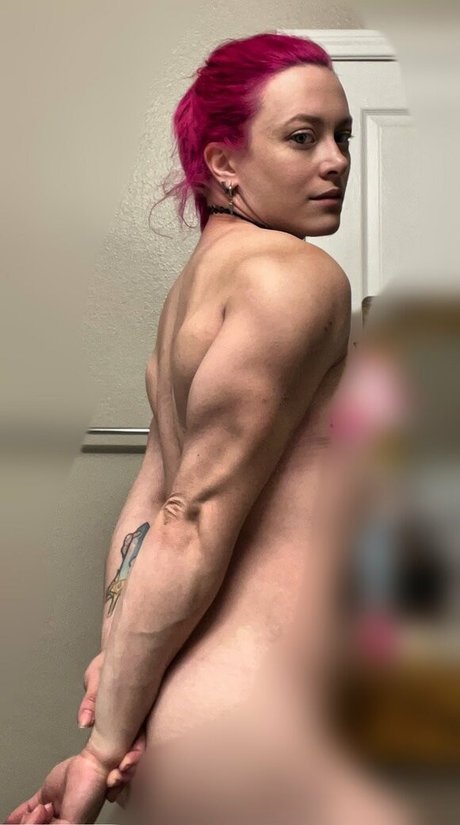 Nagie wyciekłe zdjęcie OnlyFans od Claire Max