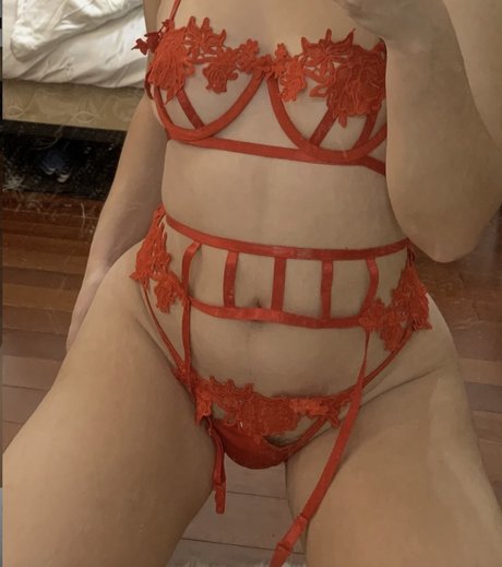 Asianbootygirl