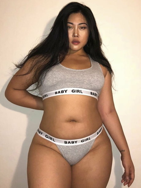 Nagie wyciekłe zdjęcie OnlyFans od Jin Baek