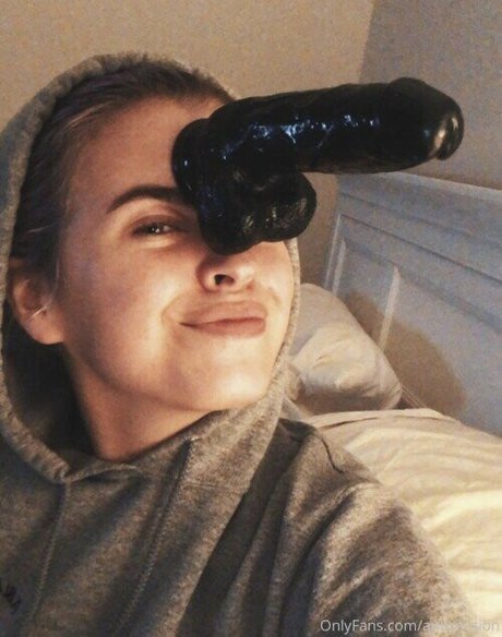 Nagie wyciekłe zdjęcie OnlyFans od Aubrey Casey