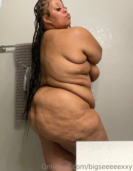 Nagie wyciekłe zdjęcie OnlyFans od Bigseeeeexxy