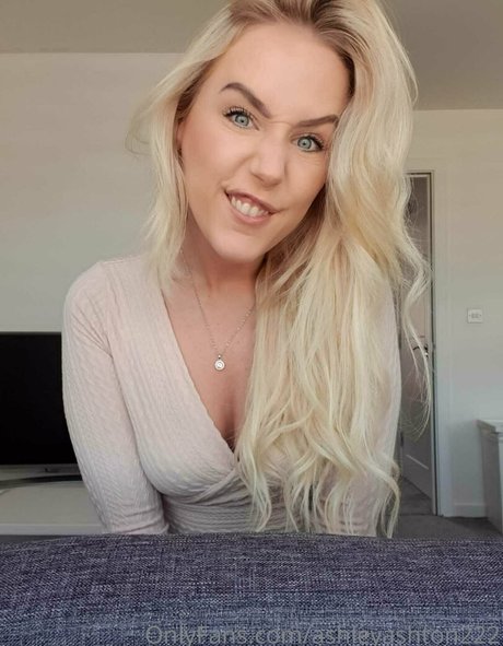 Nagie wyciekłe zdjęcie OnlyFans od Ashley Ashton