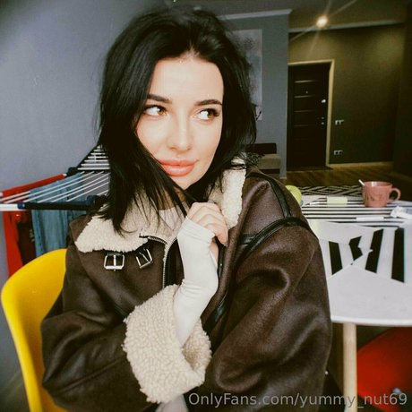 Nagie wyciekłe zdjęcie OnlyFans od Yummy Nut
