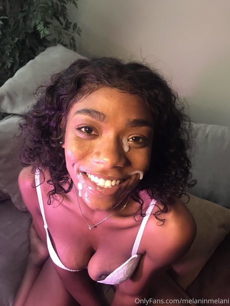 Nagie wyciekłe zdjęcie OnlyFans od Melanin Melani
