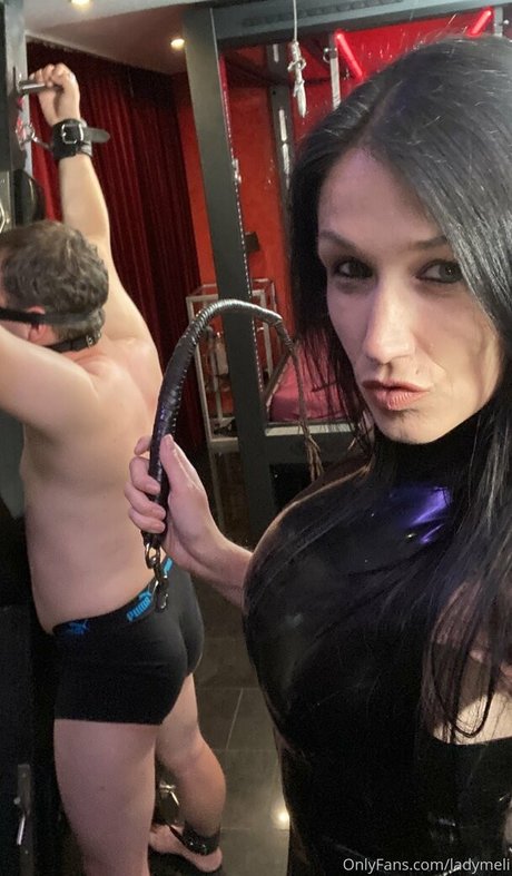 Nagie wyciekłe zdjęcie OnlyFans od Melideluxe